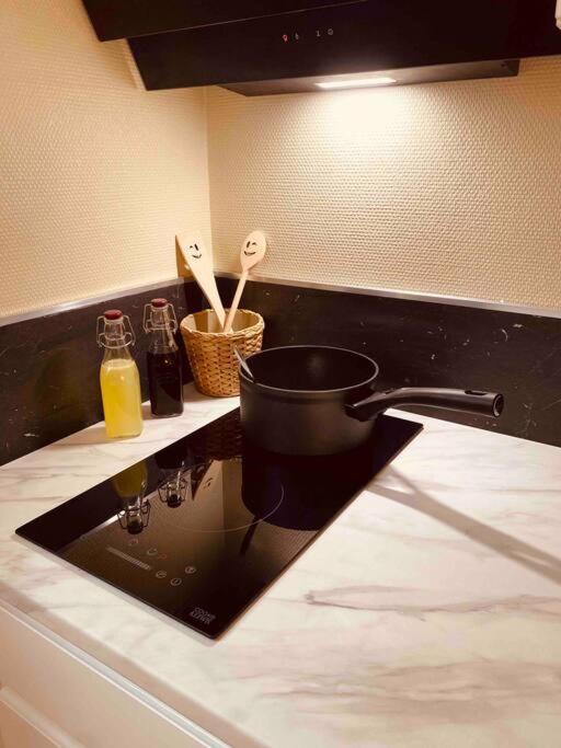 Les Rives De L'Indre. Parking Gratuit. Lit 160Cm Apartment Châteauroux Екстериор снимка