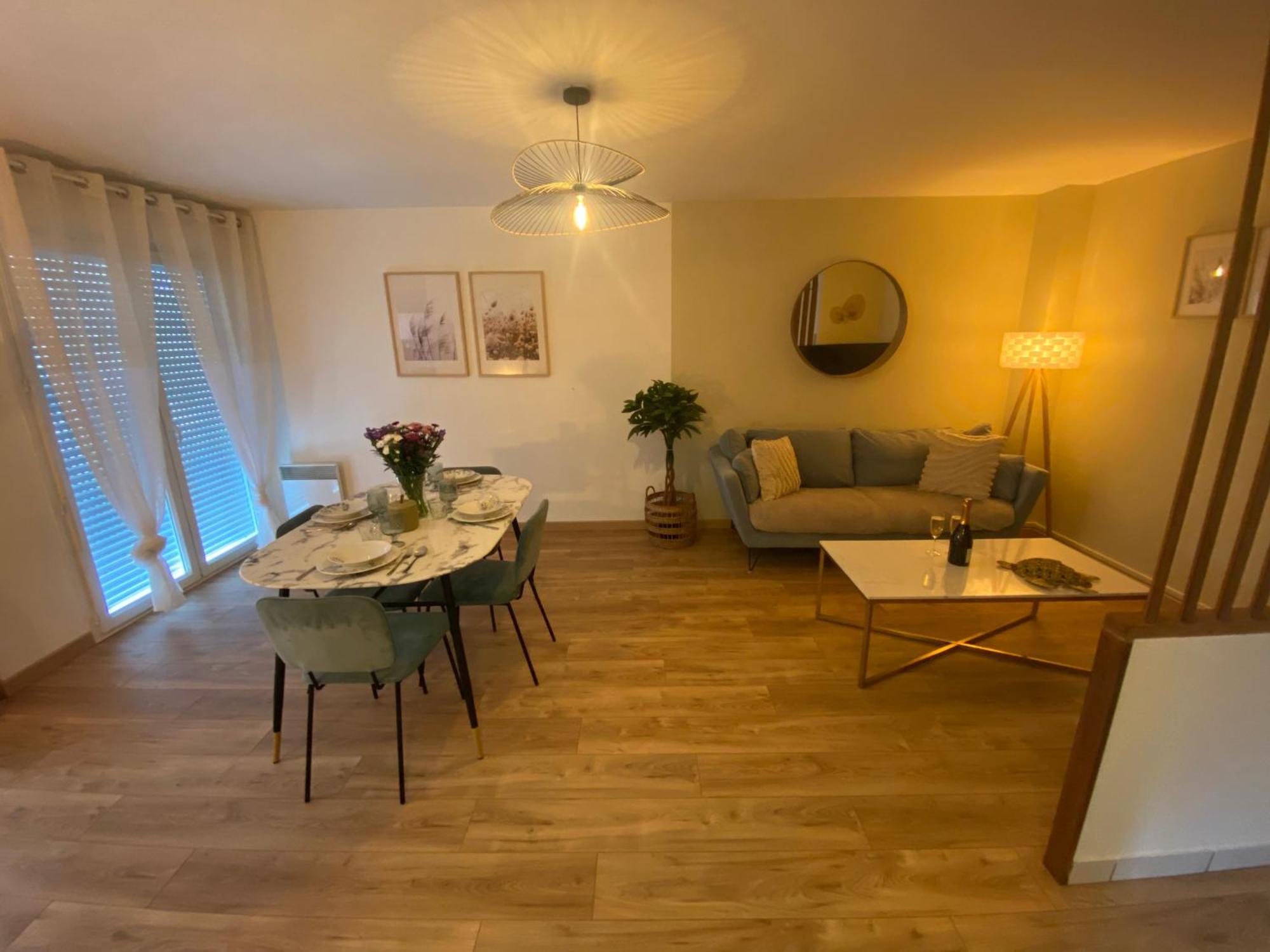 Les Rives De L'Indre. Parking Gratuit. Lit 160Cm Apartment Châteauroux Екстериор снимка