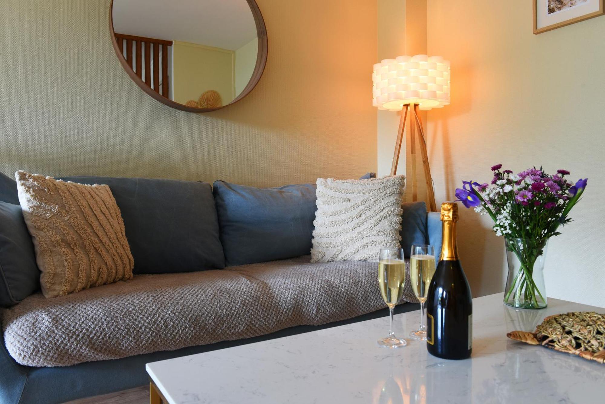 Les Rives De L'Indre. Parking Gratuit. Lit 160Cm Apartment Châteauroux Екстериор снимка